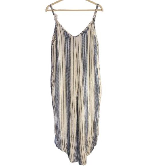 EN CREME Womens Medium Relaxed Cropped Striped Jumpsuit Romper V Neck Pockets - Picture 2 of 16